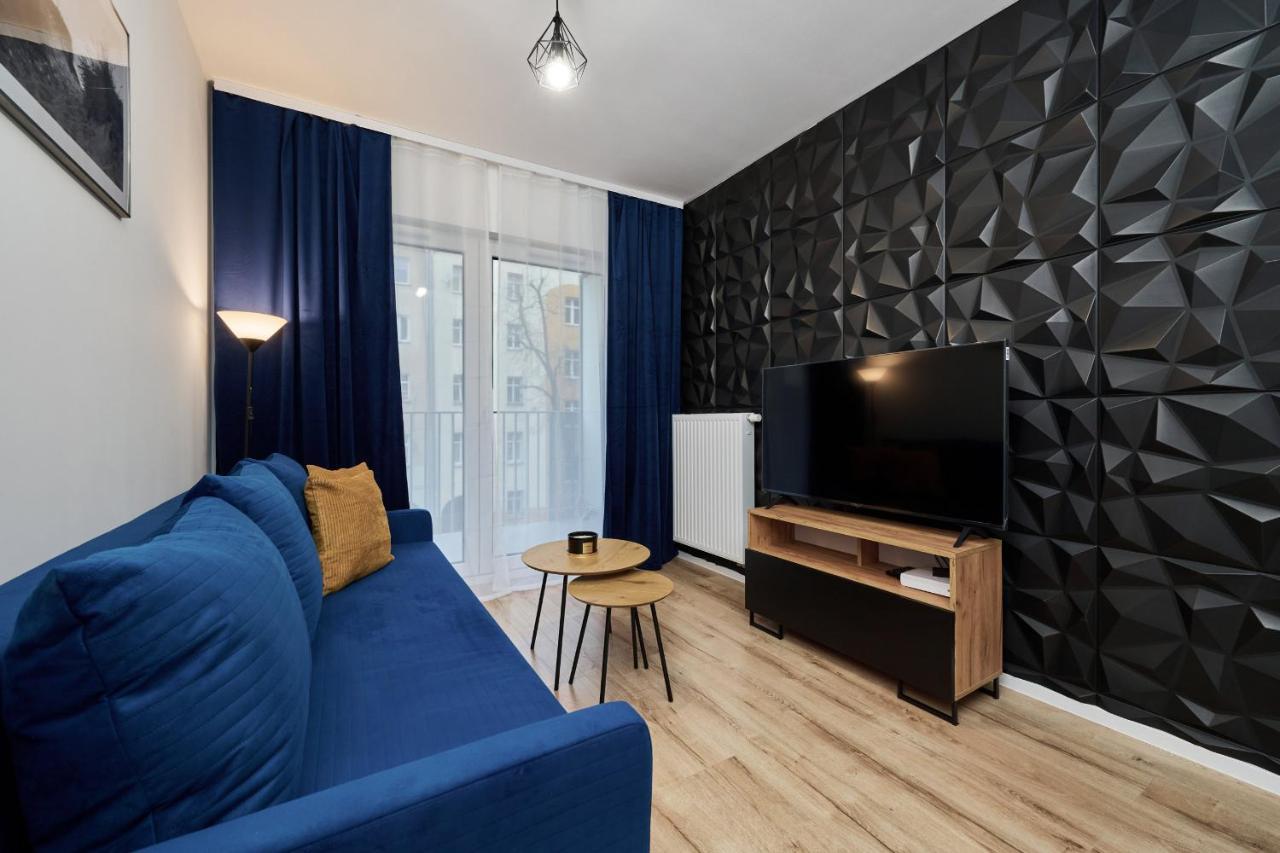 Nowa Manufaktura Apartment Wroclaw Krzyki By Noclegi Renters Buitenkant foto