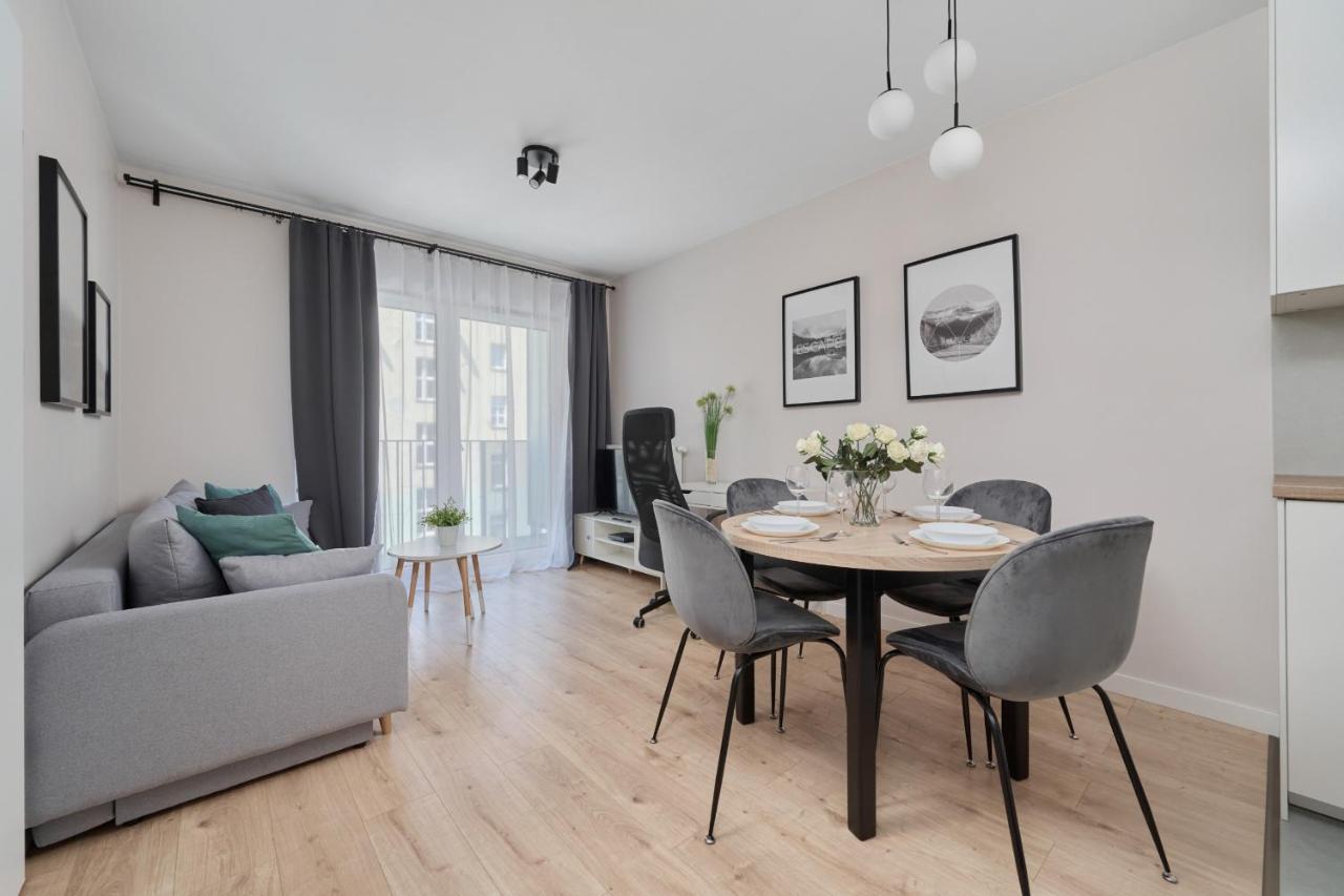 Nowa Manufaktura Apartment Wroclaw Krzyki By Noclegi Renters Buitenkant foto