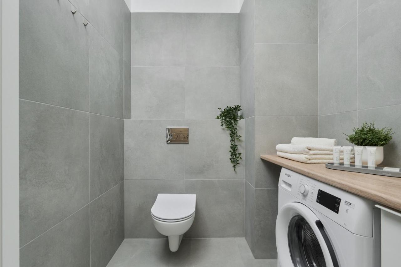 Nowa Manufaktura Apartment Wroclaw Krzyki By Noclegi Renters Buitenkant foto